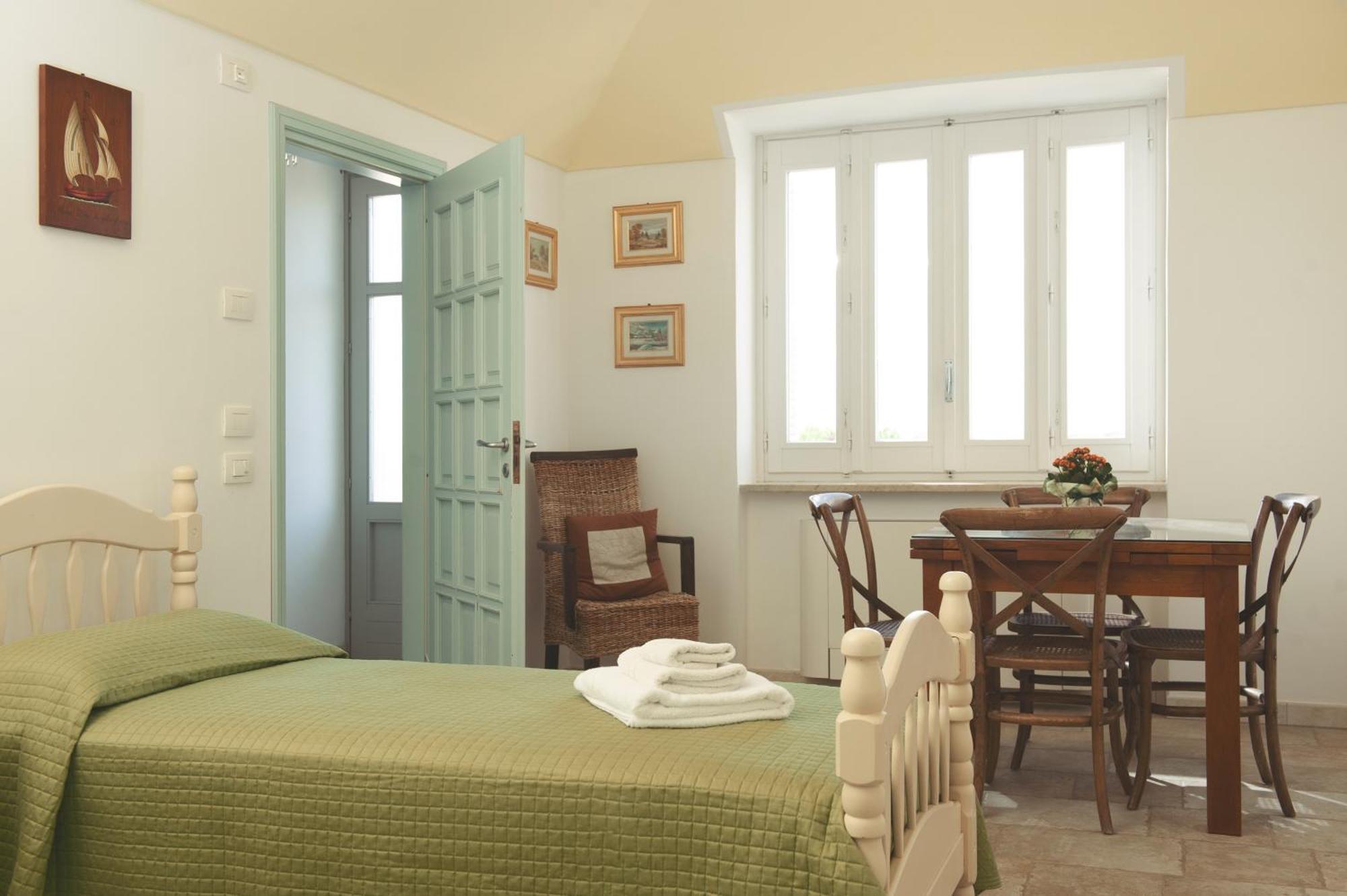 Agriturismo Masseria Calongo Cisternino Bagian luar foto